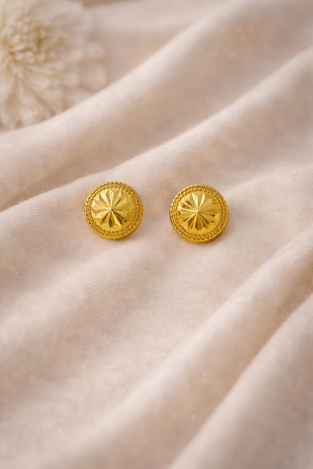 Premium Gold Forming Circular Tops – High-Durability Real Gold Plated Earrings