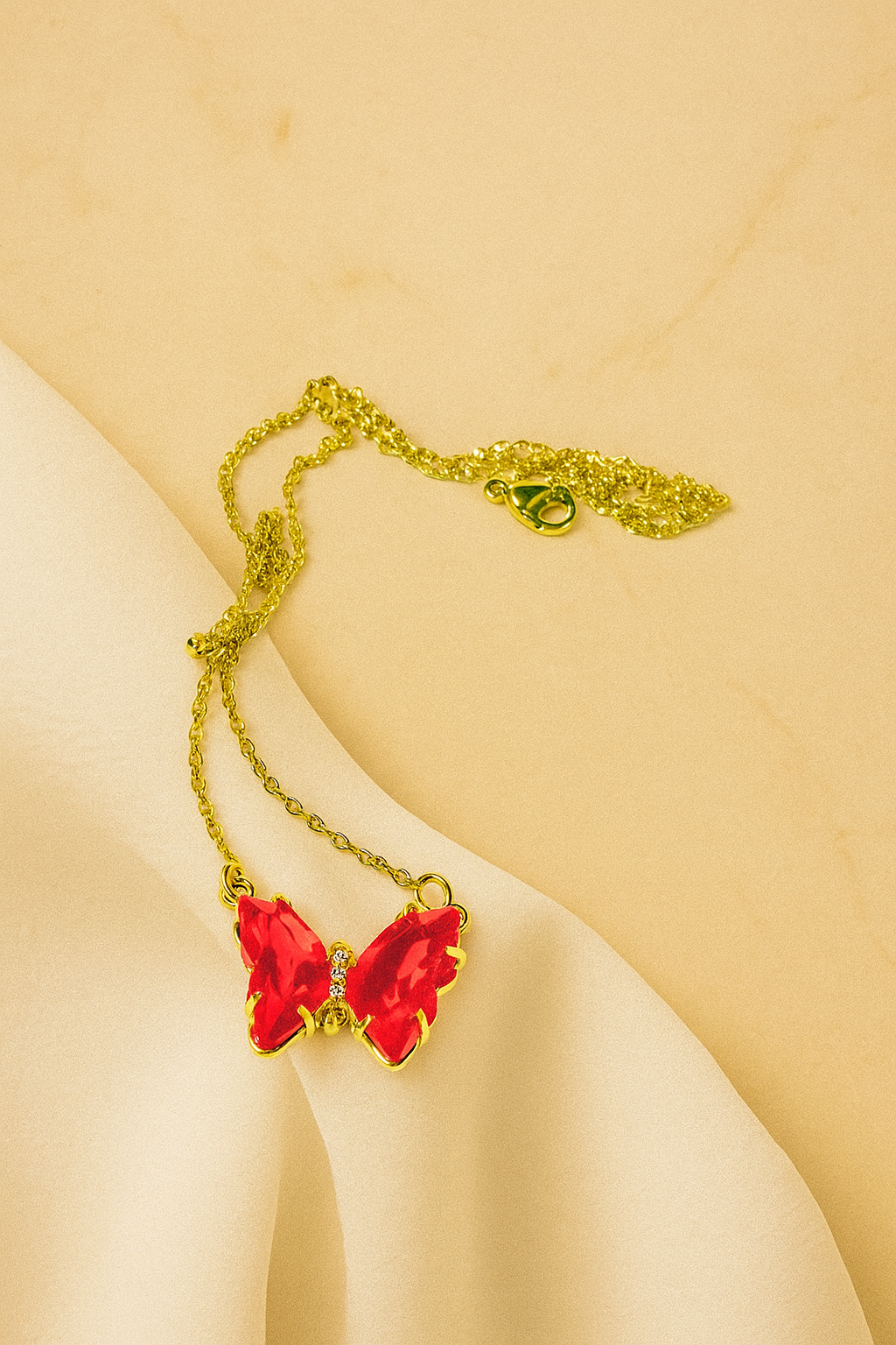 Elegant Butterfly Pendant Necklace – Green, Red, Yellow & Blue