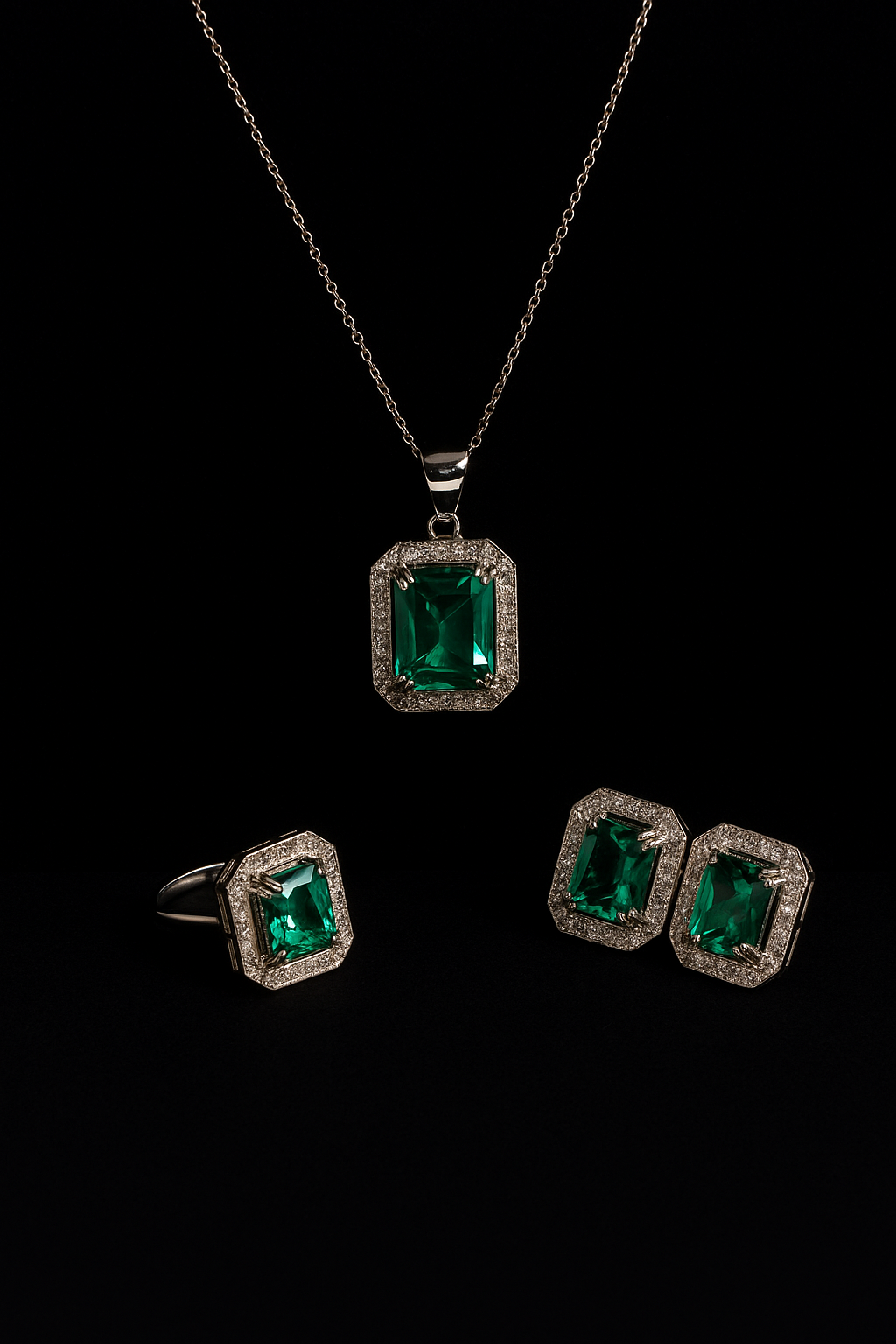 Elegant Emerald & Sapphire Pendant Tops Set – Luxury Women’s Jewelry