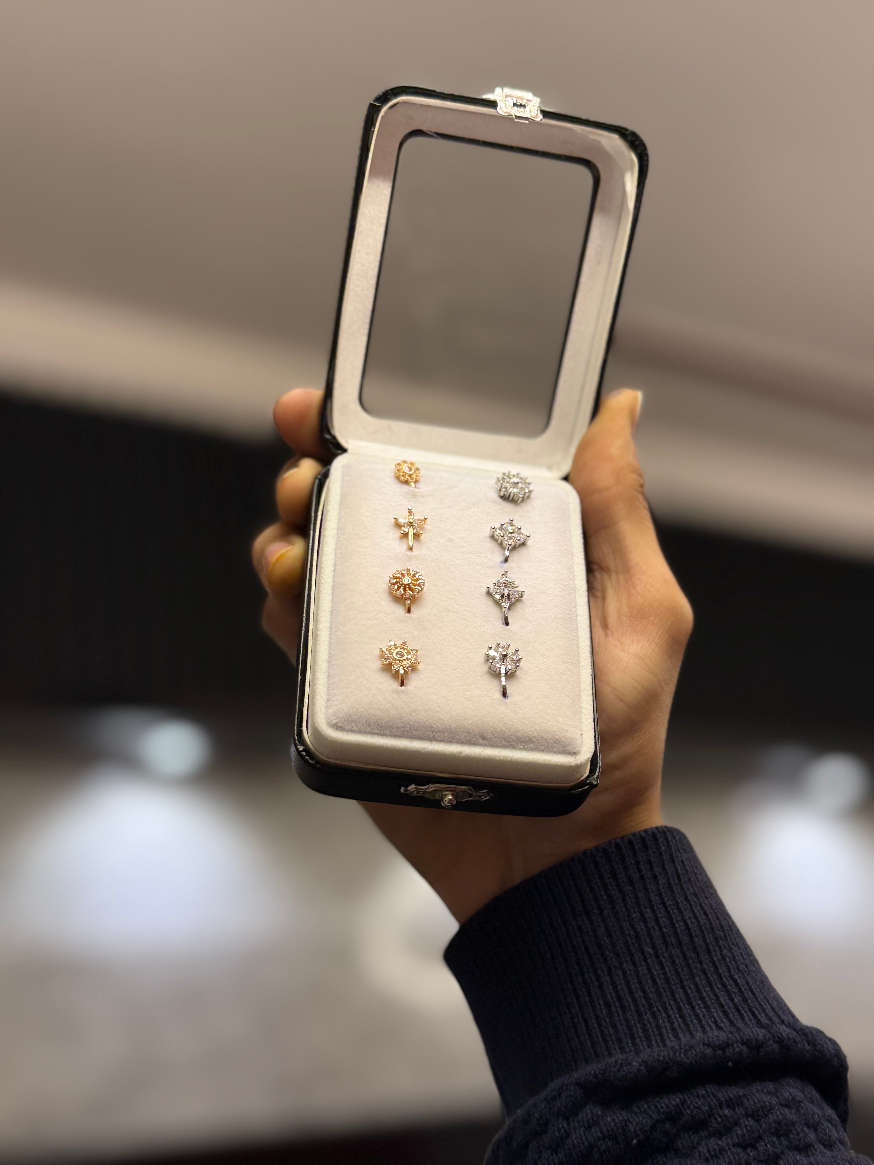 Premium Floral Nose Pins Set (8 Pieces) – 4 Silver Finish & 4 Rose Gold Finish | Diamond-Style Nose Studs in Luxury Gift Box