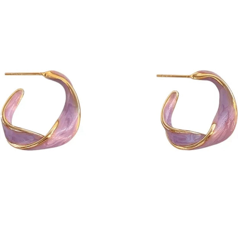 Purple Gold Twist Hoop Earrings – Elegant Everyday Jewelry