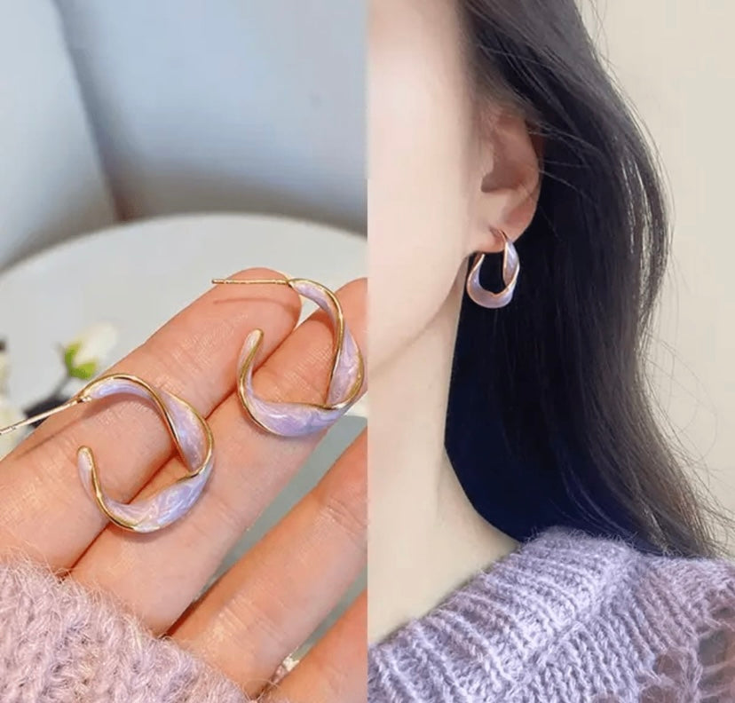 Purple Gold Twist Hoop Earrings – Elegant Everyday Jewelry