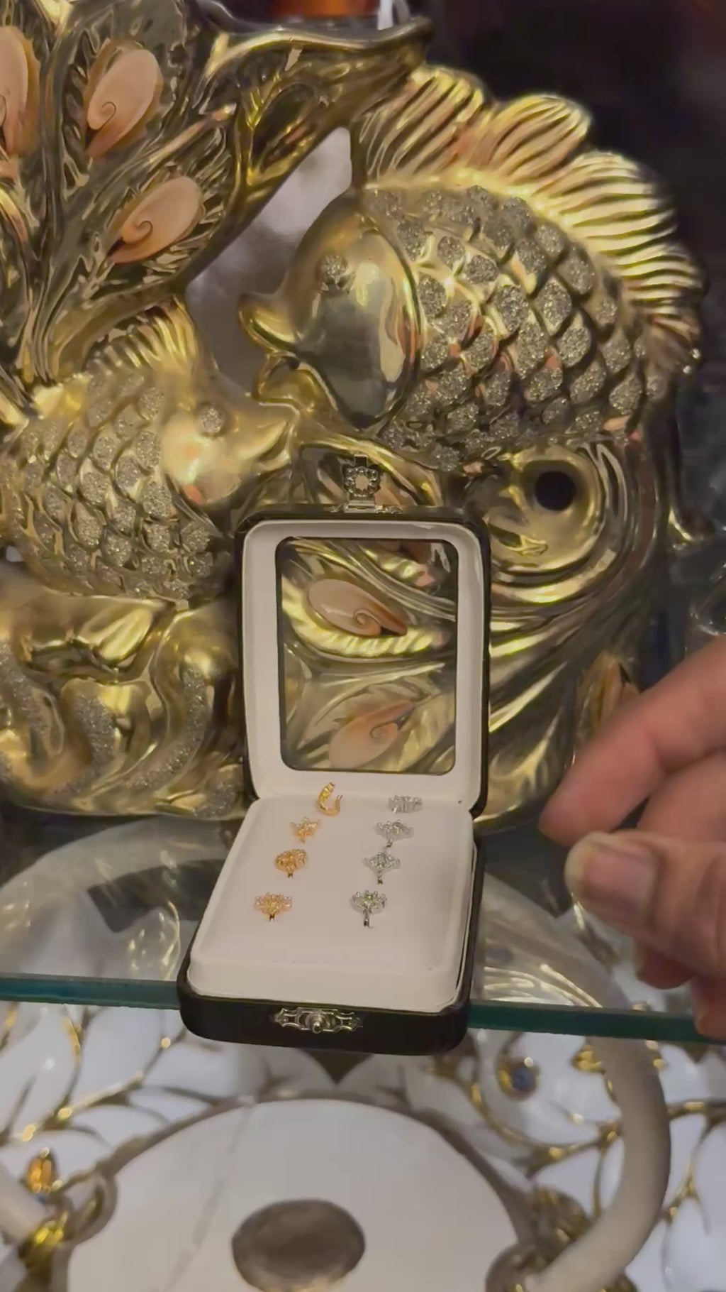 Premium Floral Nose Pins Set (8 Pieces) – 4 Silver Finish & 4 Rose Gold Finish | Diamond-Style Nose Studs in Luxury Gift Box